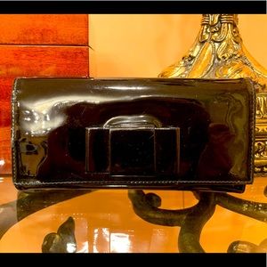 👠SOLD ON EBAY👠 MIU MIU black and pink wallet